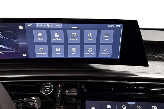 Peugeot e-3008 16 of 20