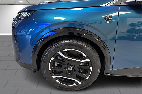 Peugeot e-3008 9 of 20