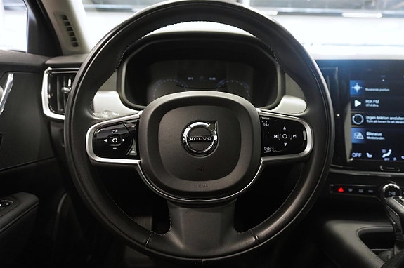 Volvo V90 10 of 22
