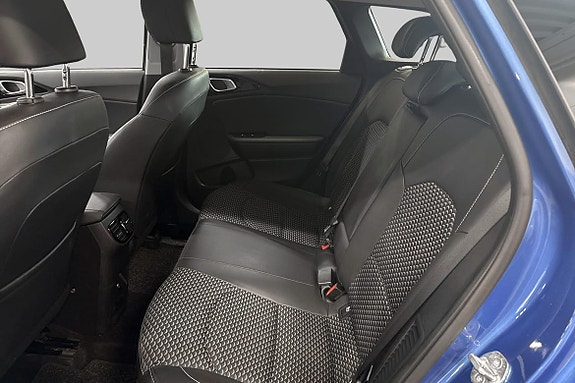 Kia Ceed 21 of 21