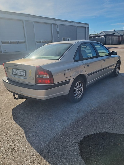 Volvo S80 3 of 6