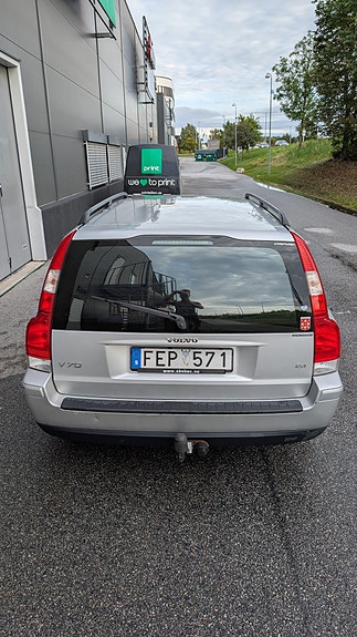 Volvo V70 8 of 8