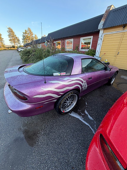 Chevrolet Camaro 4 of 4
