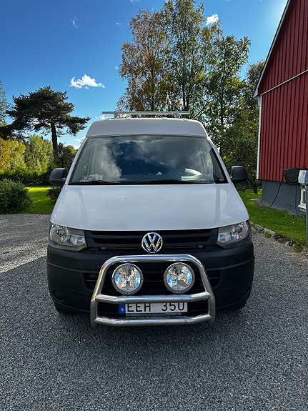 Volkswagen Transporter 2 of 9