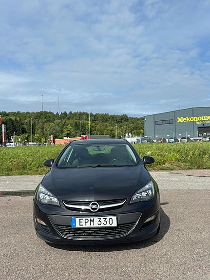 Opel Astra 2 of 14