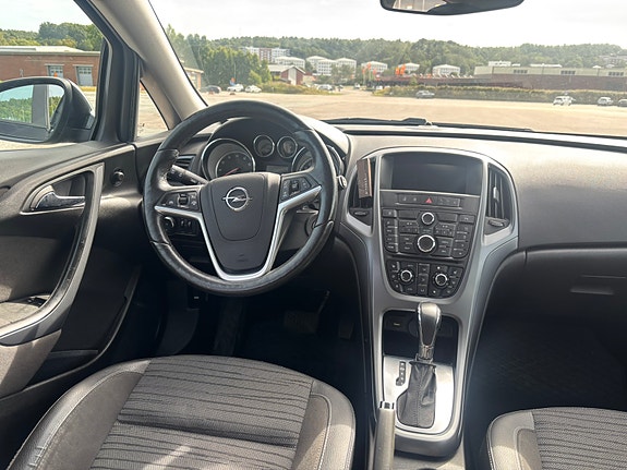Opel Astra 11 of 14