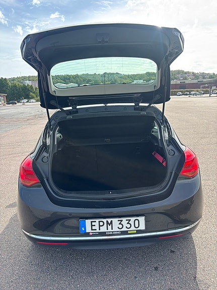 Opel Astra 8 of 14