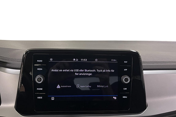 Volkswagen T-Roc 23 of 26