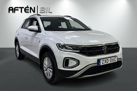 Volkswagen T-Roc 4 of 26