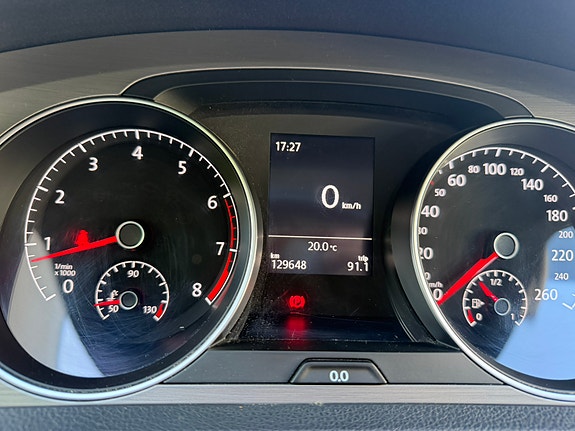 Volkswagen Golf VII 6 of 9