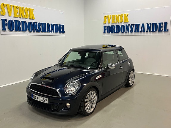 MINI Cooper S 25 of 25