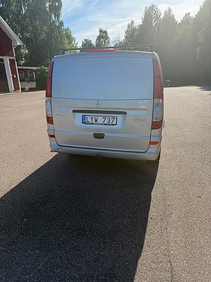 Mercedes-Benz Vito 110 3 of 4