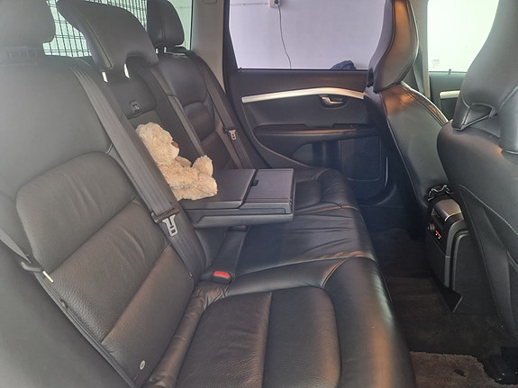 Volvo V70 6 of 17