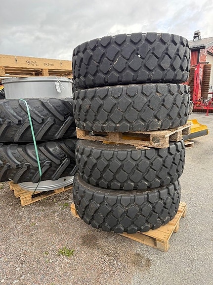 Volvo L 45 F 6 of 7