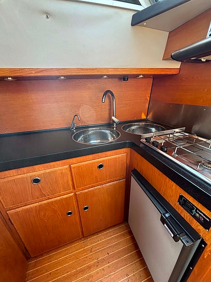 Sunseeker JAMAICAN 35 3 of 6