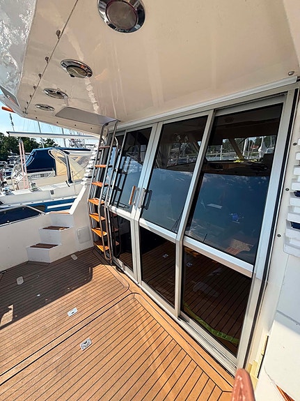 Sunseeker JAMAICAN 35 4 of 6