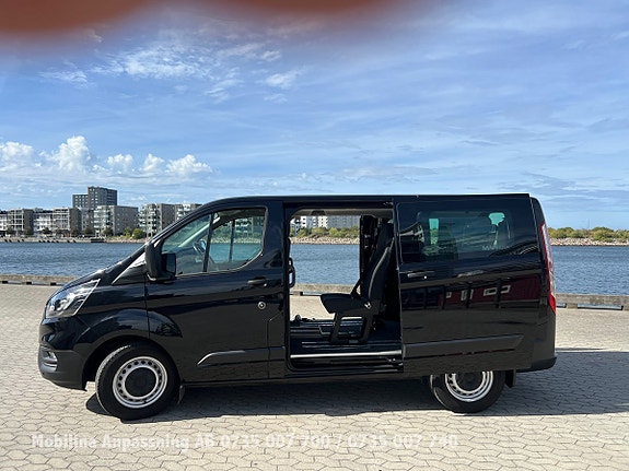 Ford Custom Tourneo 12 of 30