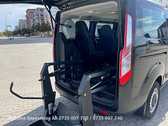 Ford Custom Tourneo 23 of 30