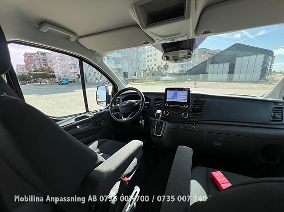 Ford Custom Tourneo 8 of 30