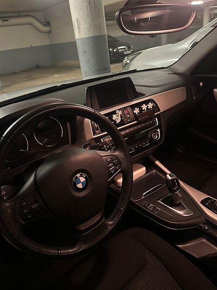 BMW 118i 6 of 6