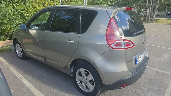 Renault Scenic III 3 of 6