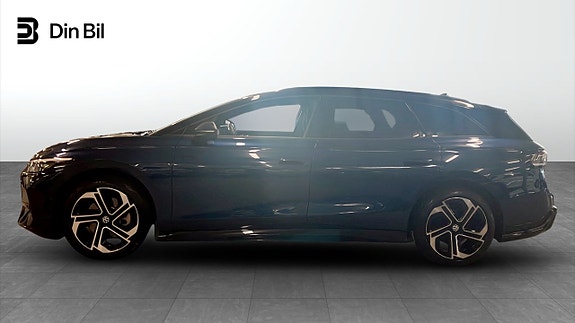 Volkswagen ID.7 2 of 13
