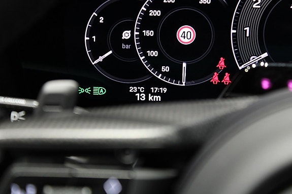 Porsche 911 Turbo S 16 of 18