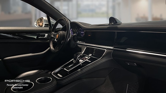 Porsche Panamera 4 4 of 15