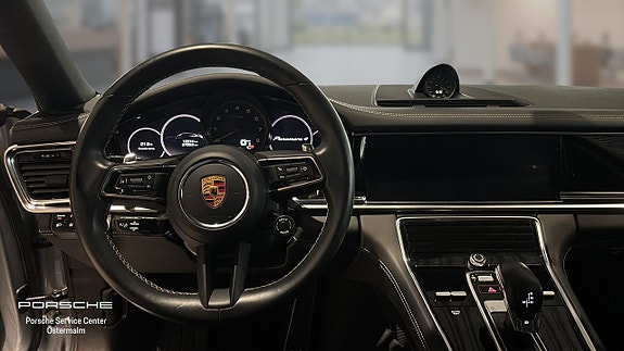 Porsche Panamera 4 14 of 15