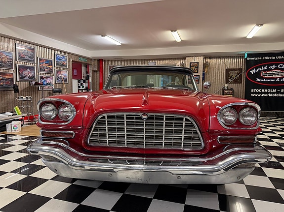 Chrysler 300C 3 of 26
