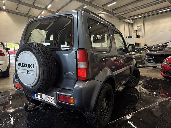 Suzuki Jimny 6 of 18