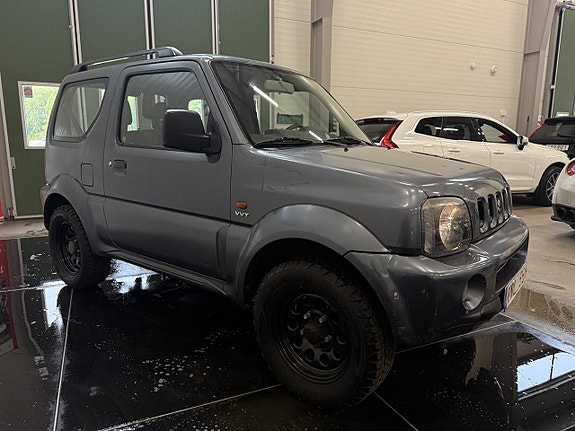 Suzuki Jimny 7 of 18