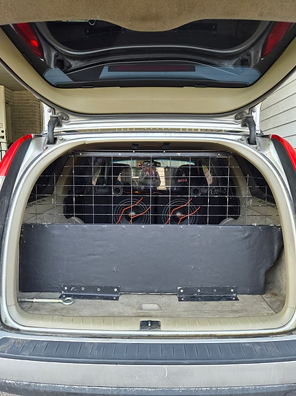 Volvo V70 13 of 13