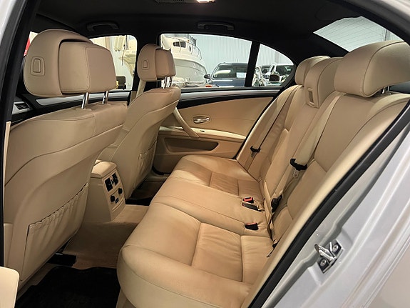 BMW 530d 16 of 28