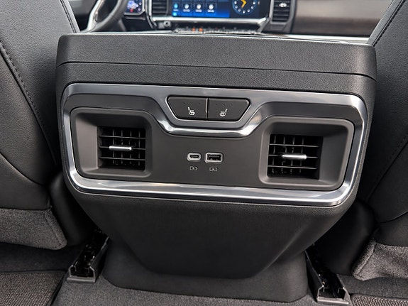 Chevrolet Silverado 1500 6 of 17