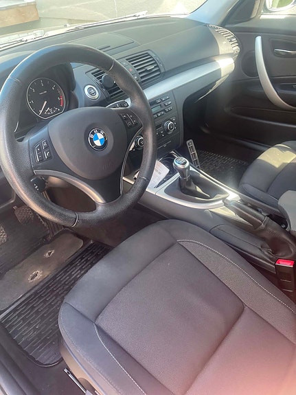 BMW 118d 6 of 6