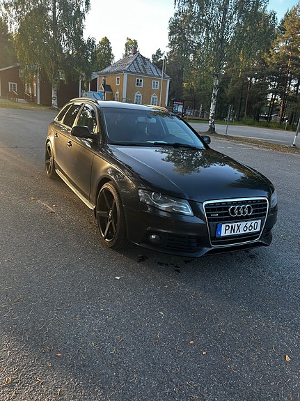 Audi A4 4 of 7
