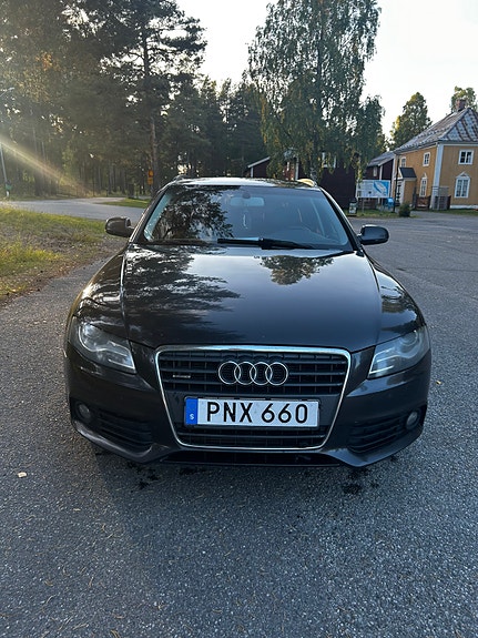 Audi A4 2 of 7