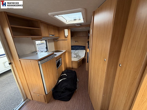 Adria CLASSICA 563 UK Barnkammarvagn -09 19 of 21