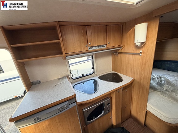 Adria CLASSICA 563 UK Barnkammarvagn -09 10 of 21