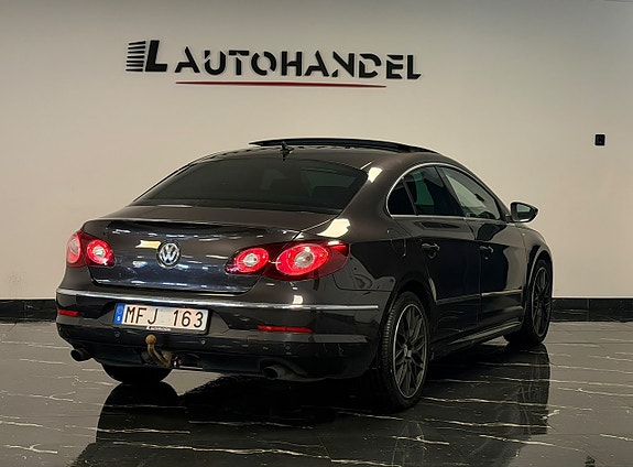 Volkswagen Passat CC 6 of 24