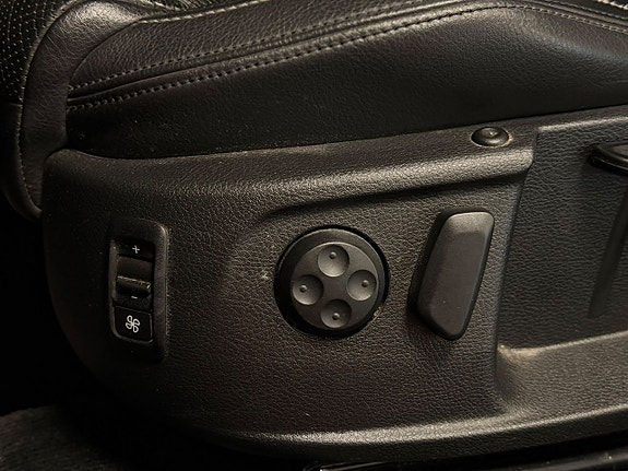 Volkswagen Passat CC 9 of 24