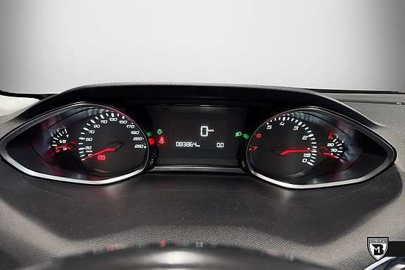 Peugeot 308 12 of 15