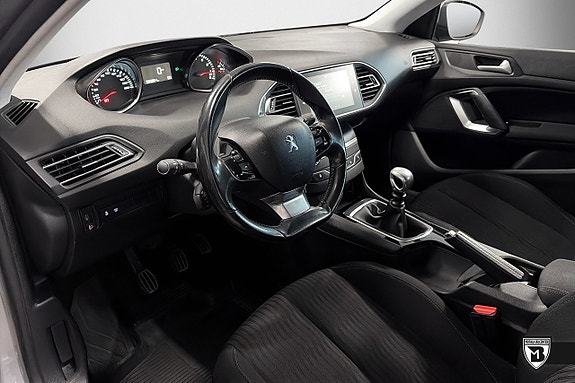 Peugeot 308 9 of 15