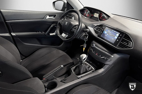 Peugeot 308 13 of 15