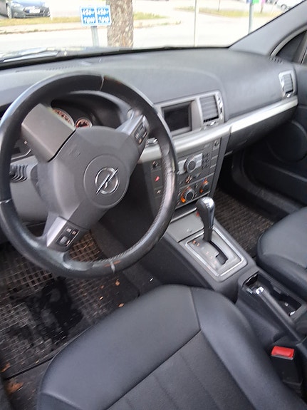 Opel Vectra 3 of 3