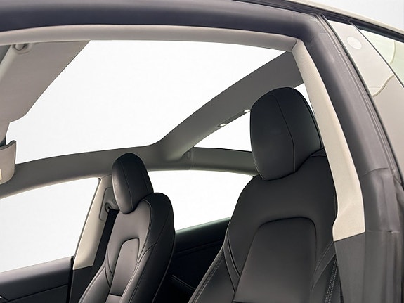 Tesla Model 3 12 of 30