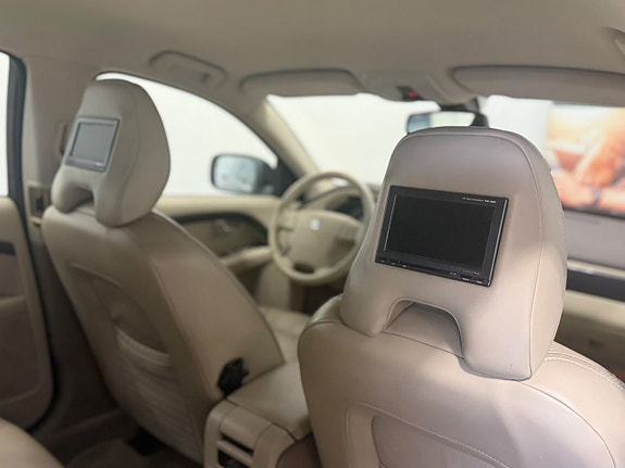 Volvo XC70 6 of 19