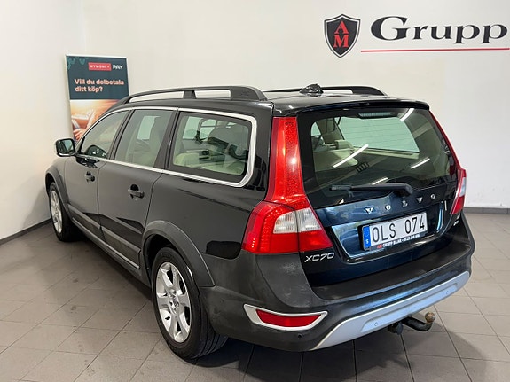 Volvo XC70 16 of 19
