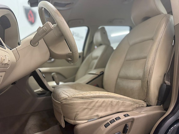 Volvo XC70 18 of 19